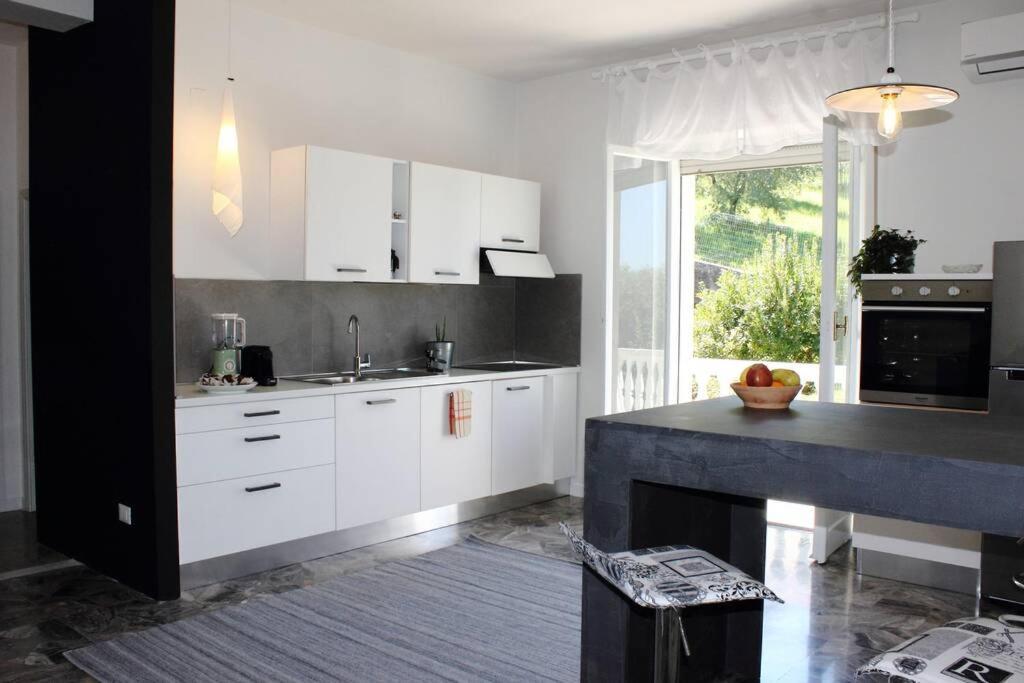 Appartement Casa lu Monaco tranquillità a due passi dal mare à Porto d'Ascoli Extérieur photo